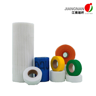 Tape à mailles de fibre de verre à haute résistance adhésive pour bande de grille
